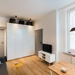 ShortStayPoland Niepodleglosci (B46)